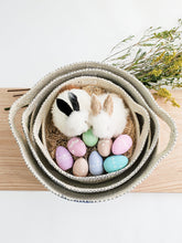 Load image into Gallery viewer, Amari Fruit Bowl - Black