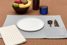 Load image into Gallery viewer, Placemats & Napkins Bundle: Placemats with Pockets + Cloth Napkins / Set of 4